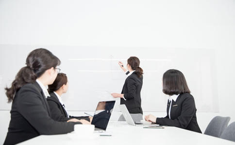 增值稅一般納稅人的認(rèn)定標(biāo)準(zhǔn)有哪些？